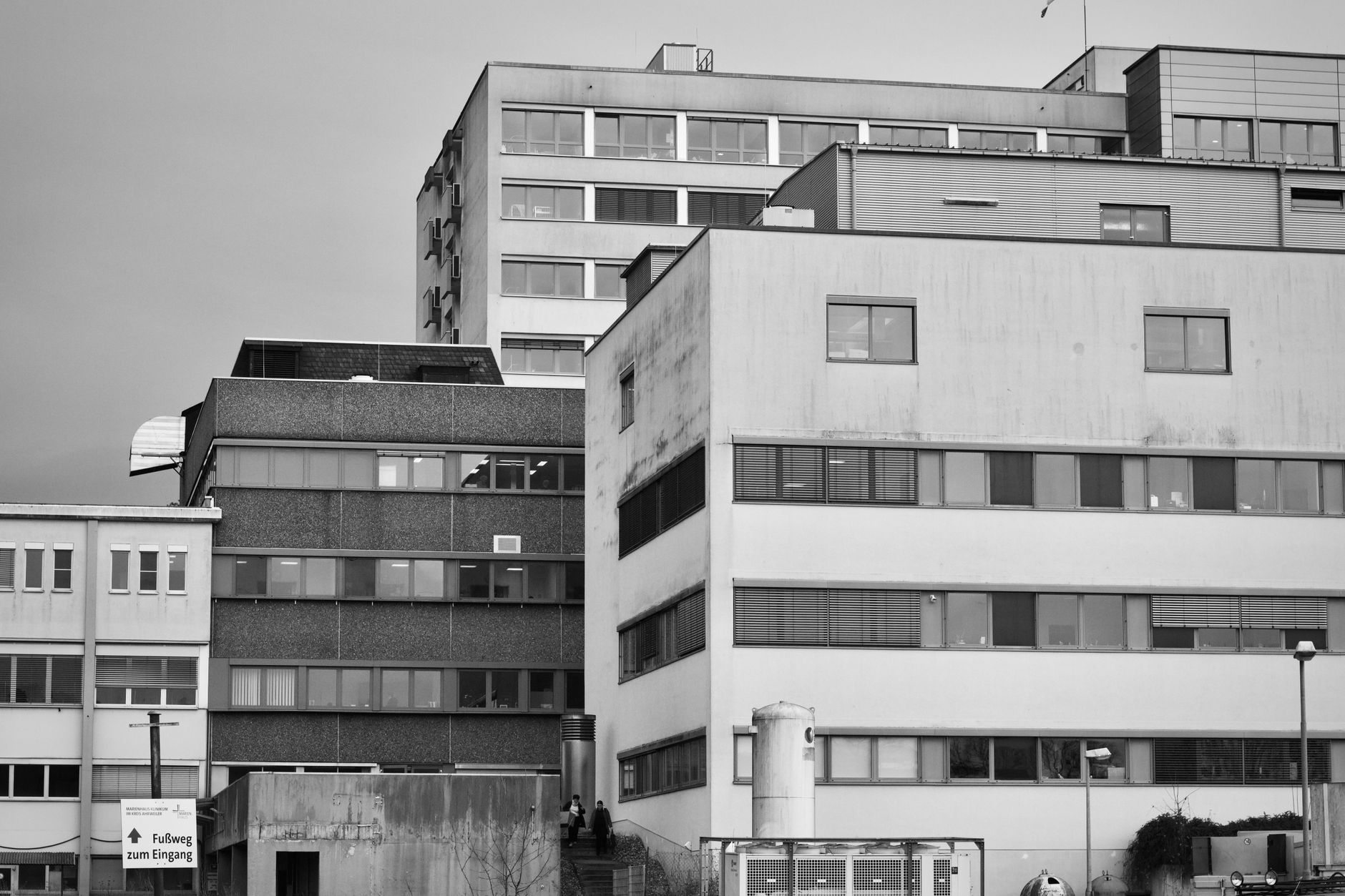Asbestos Exposure at St. Claire Regional Medical Center — Morehead, Kentucky: A Guide for Workers and Tradesmen