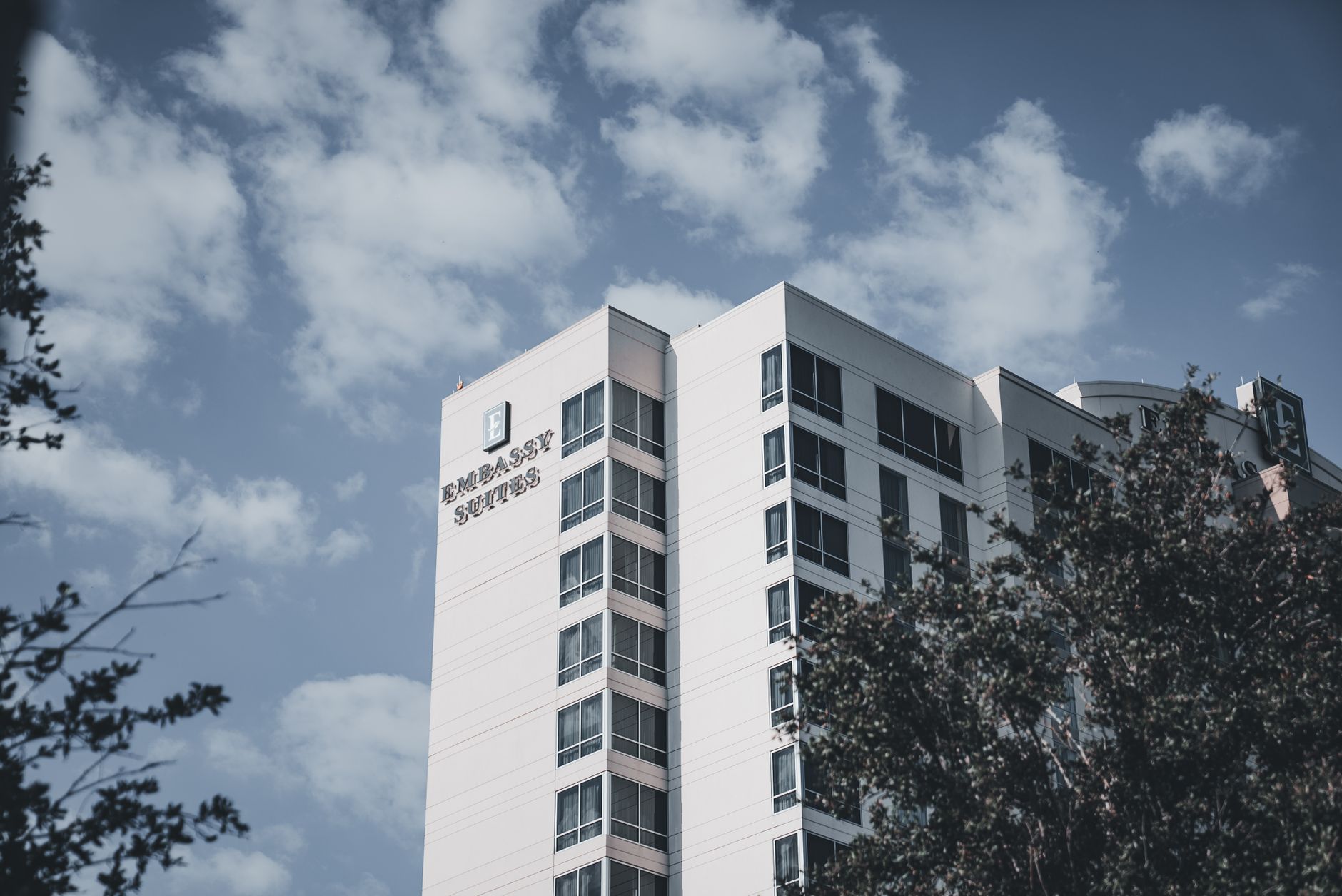 Asbestos Exposure at St. Elizabeth Florence — What Workers and Tradesmen Need to Know