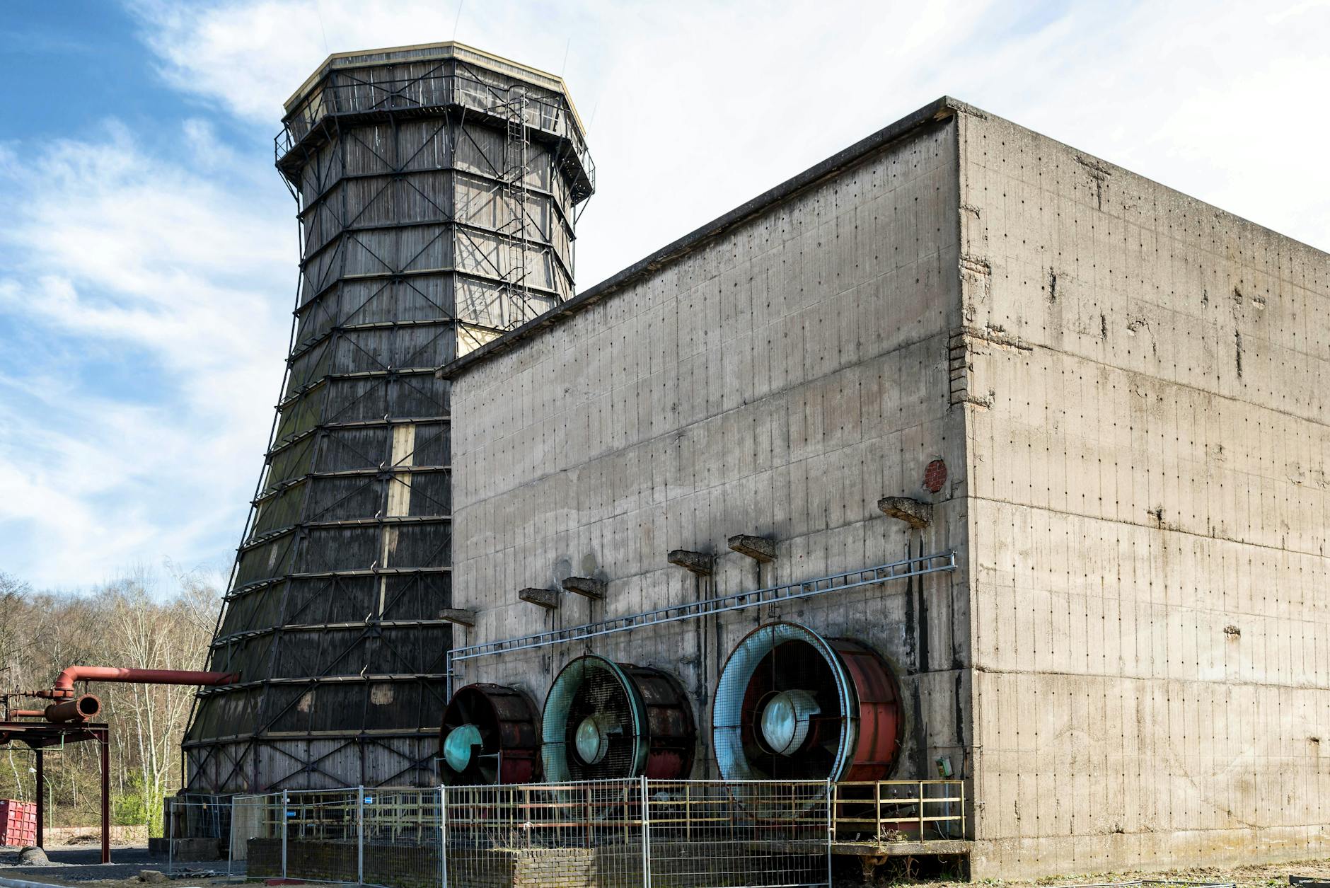 Asbestos Exposure at LG&E Trimble County Station — Bedford, Kentucky — Kentucky DAQ Title V: Former Worker Claims